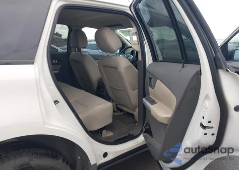 2013 Ford Edge Se z USA, uszkodzony, nr VIN 2FMDK3GC3DBC30323